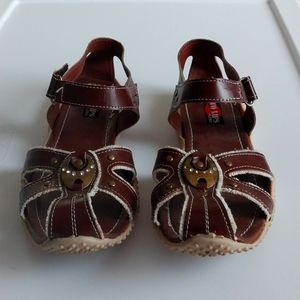 Two lips florid open flat sandals brown sz 11